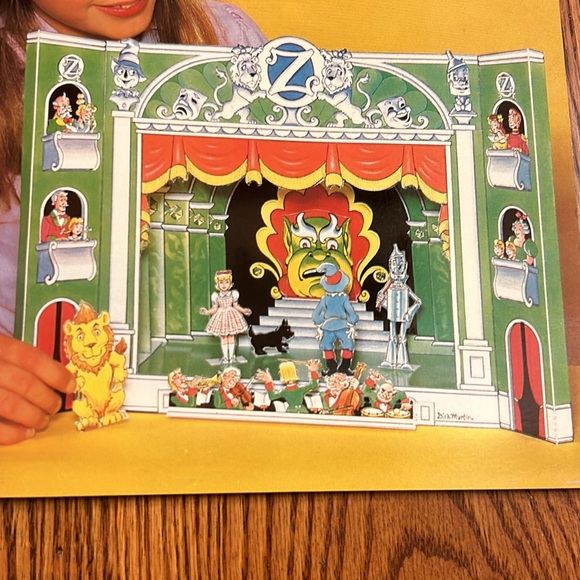 NWT The Wizard Of OZ Toy Theater Cut & Assemble Full Color Characters & Scenery - Picture 3 of 15